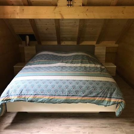 Forest Jura Lodge - Chalet De La Vache アリエーズ エクステリア 写真