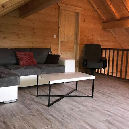 Forest Jura Lodge - Chalet De La Vache アリエーズ エクステリア 写真